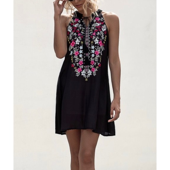 Black Sheer Floral Sleeveless Dress - Picture 4 of 4